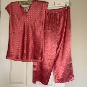 Morgan-taylor Women's Pink and Red Pajamas